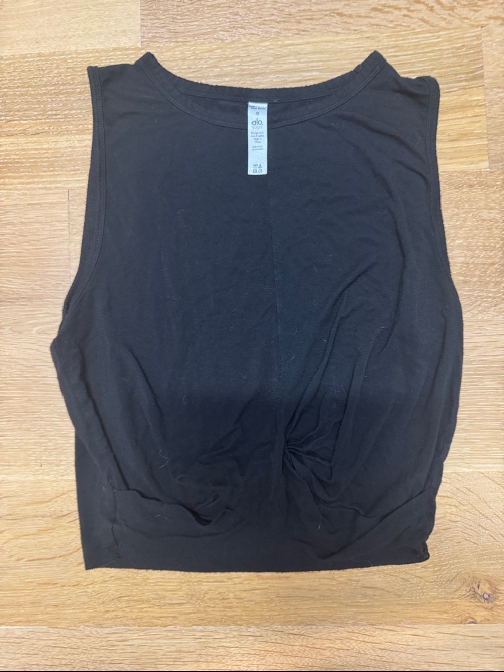 ALO Yoga Black Twist-Front Sleeveless cover Tank